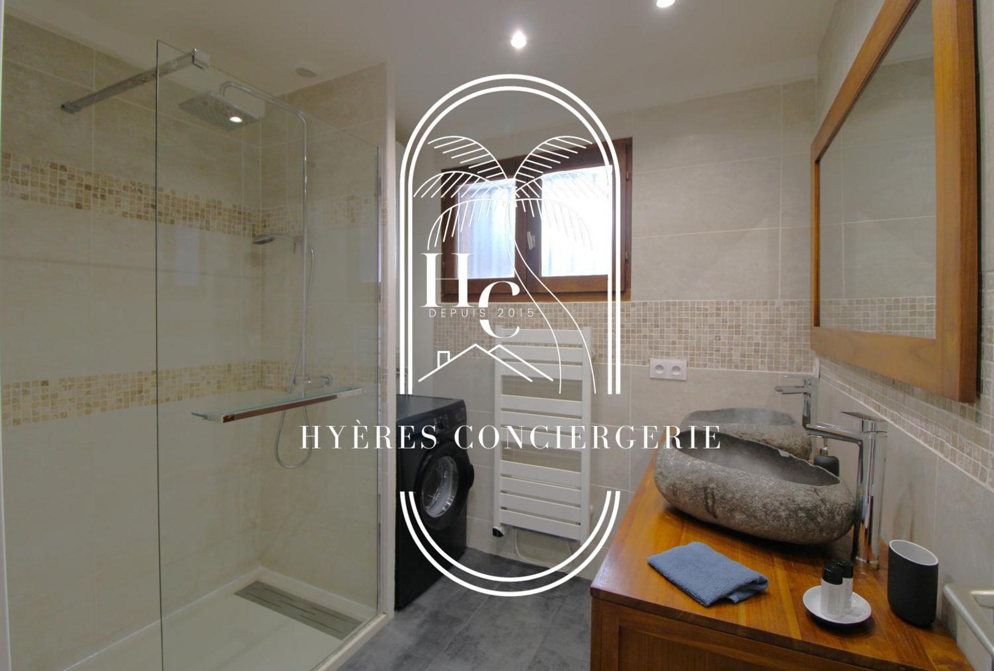 Triplex Le Port D'Hyeres-400M-Clim Wifi Parking By Hc 아파트 외부 사진
